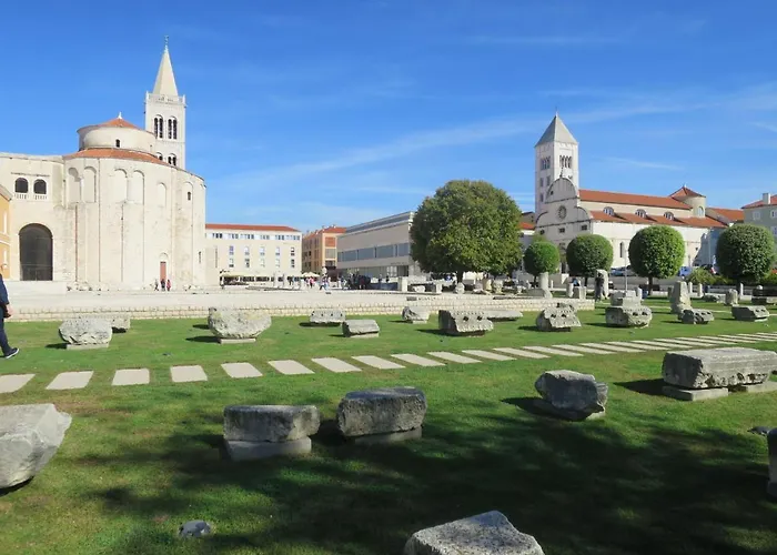 Holiday home Catarina 1 By Interhome